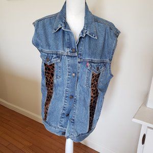 Levis Leopard Denim Trucker Vest